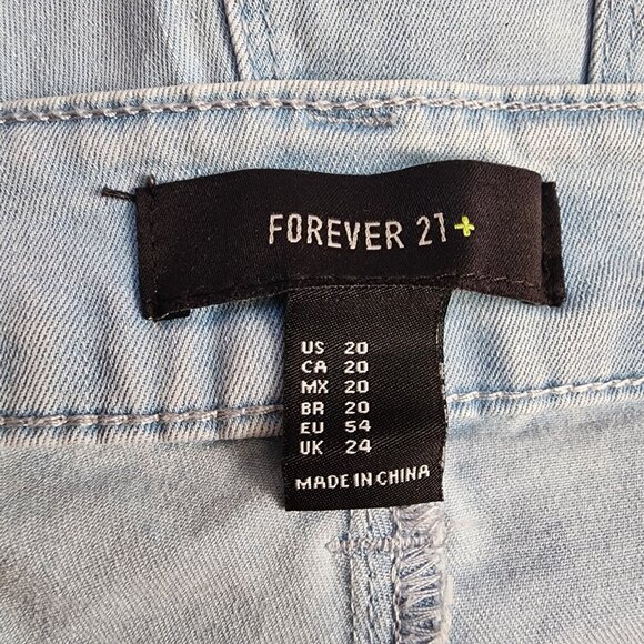 Forever 21 Jeans Womens Plus Size 20 Blue Denim Skinny Light Classic Pockets - Picture 3 of 5